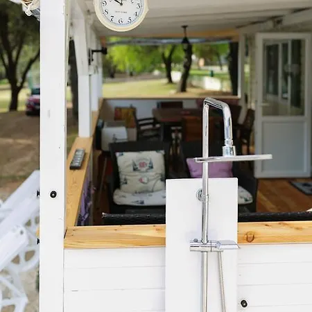Mobile Homes With Terrace Village de vacances