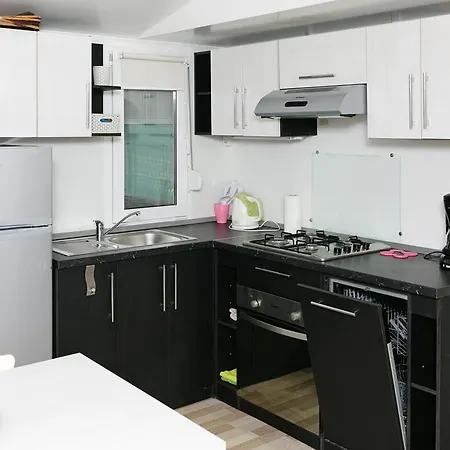 Mobile Homes With Terrace * Vodice