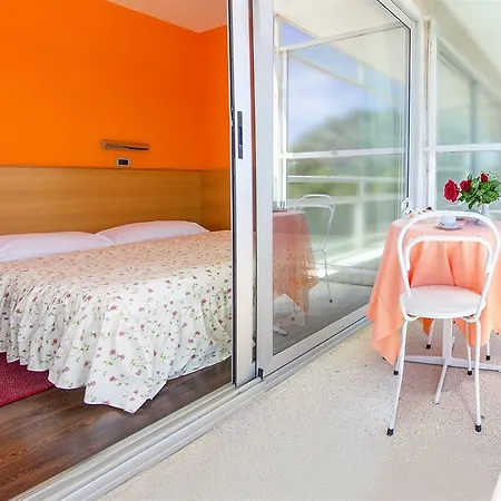 Village de vacances Mobile Homes With Terrace Vodice