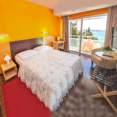 Village de vacances Mobile Homes With Terrace *